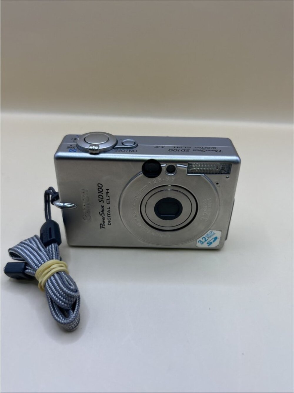Canon PowerShot Digital ELPH SD100 3.2 MP Digital Camera No Battery Untested✅ - Picture 1 of 9